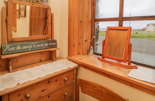 Staffin Cottage | THE BARN, pet friendly, character holiday cottage in Staffin