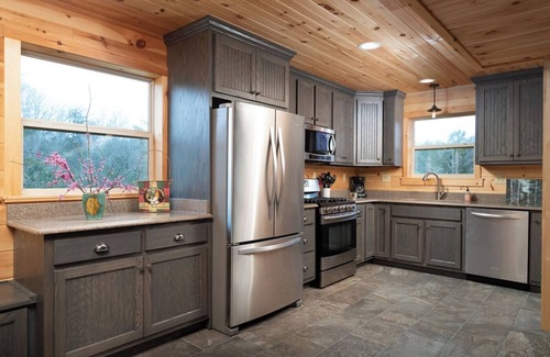 Dandridge Cabin | The Barn