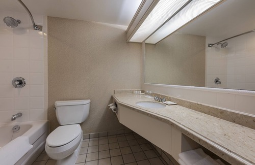 Downtown Halifax Hotel | The Barrington Hotel
