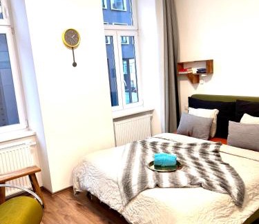 Erdberg Apartment | The Barts Apartments - Self Check-in