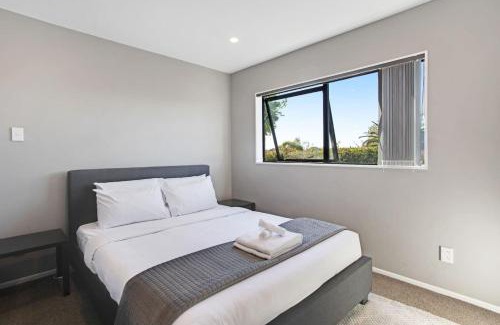 Hillcrest House | The Base Guest Suite with Wi-Fi and Deck