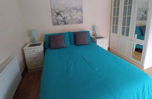 Ledbury Apartment | The Basement is a self-contained ground floor apartment set in 2 acres of garden