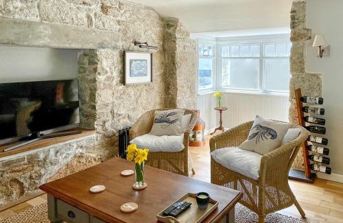 Newlyn House | The Basket Loft
