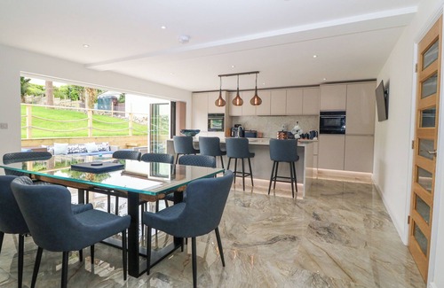 Benllech Cottage | The Bay
