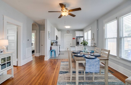 Bayview House | The Bay House Bungalow and Loft - Norfolk VA.