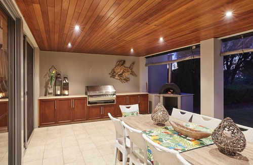 Marybrook House | The Bay Residence Luxury Beachfront Home