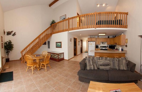 Gypsum Condo | The Bays Edge