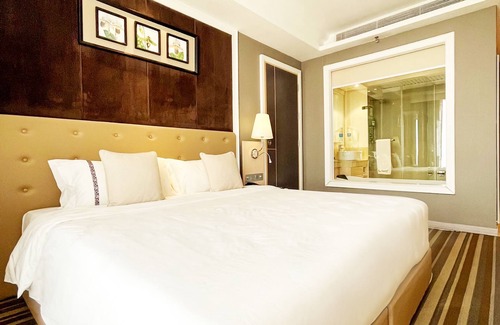 Chom Phon Hotel | The Bazaar Hotel