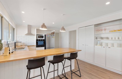 Goolwa Beach House | The Beach House 64 Neighbour Ave Goolwa Beach