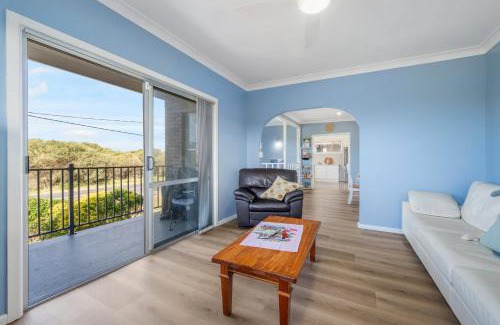 Lake Cathie House | The Beach House