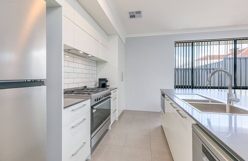 Rockingham House | The beach house
