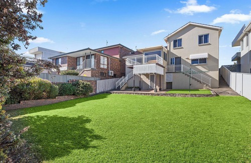 Warilla House | The Beach House