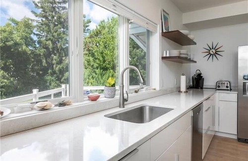 Pine Point House | The Beach House by Bayley Vacation Rentals