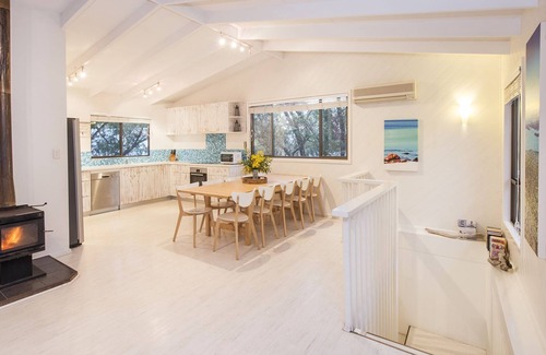Quindalup House | The Beach House - family and pet friendly