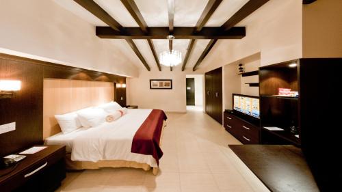 Amador Hotel | The Beach House