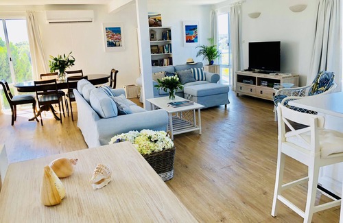 Guilderton House | The Beach House ... Relaxed Hamptons style overlooking the Indian Ocean