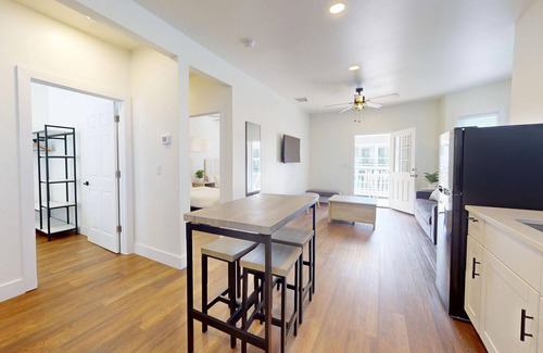 North End Apartment | The Beach House