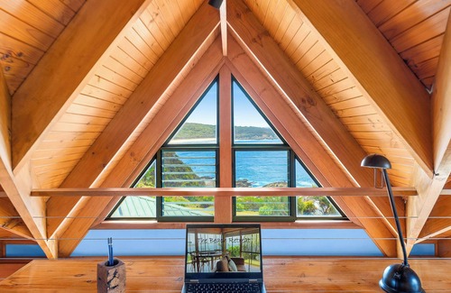 Potato Point House | The Beach Retreat - Breathtaking uninterrupted ocean views surrounded by beaches