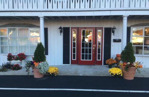 Wells Hotel | The Beach Rose Inn