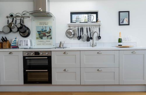 Cowes House | The Beach Shack