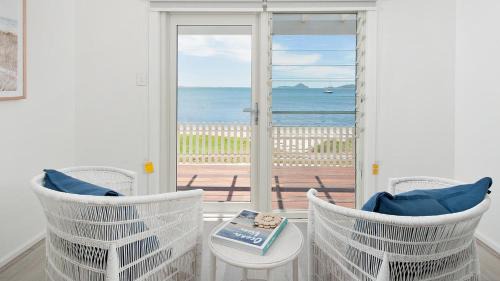 Salamander Bay House | The Beach Shack on Wanda - Waterfront Coastal Chic