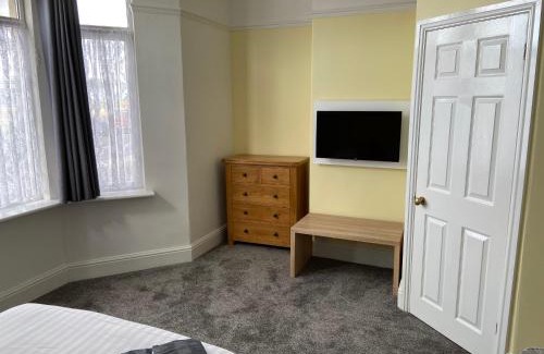 Redcar House | The Beach Side
