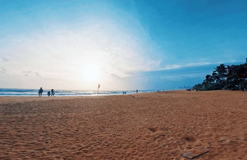 Mount Lavinia Apartment | The Beach Villa