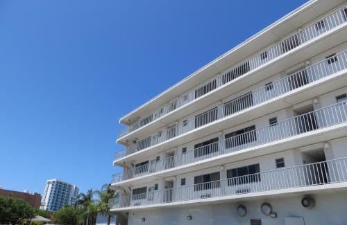 Clearwater Beach Hotel | The Beachview Inn Clearwater Beach