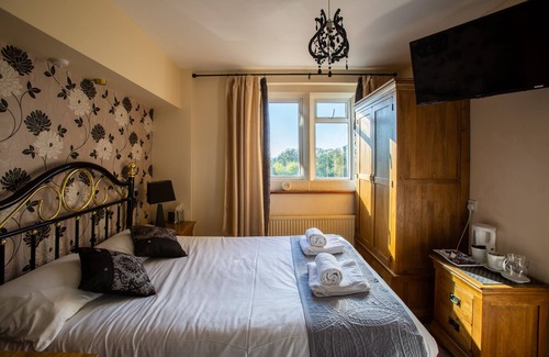 Stonehouse Hotel | The Beacon Inn