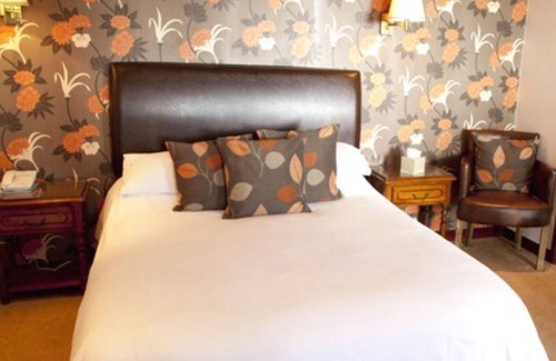 Crickhowell Hotel | The Bear Hotel, Crickhowell
