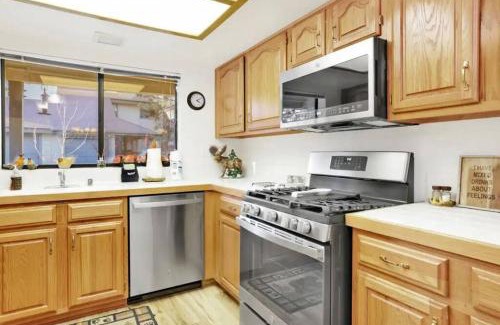 Moonridge Villa | The Bear Meadows Townhome! Walk to Bear Mountain!