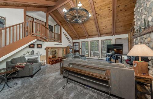 Arnold House | The Bears Bungalow