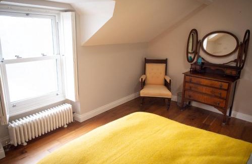 Baslow House | The Beeches - Chatsworth Apartment No 5 - Sleeps 4