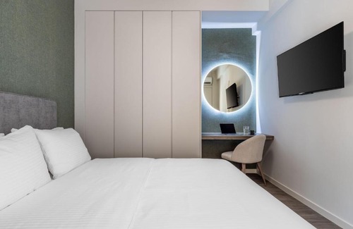 Kypseli Apartment | The Beehive Apartments