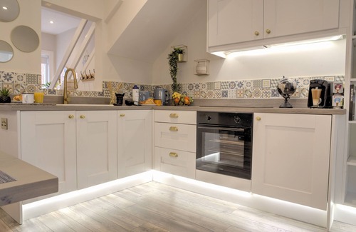 Belfast House | The Belfast Boutique Central Cozy