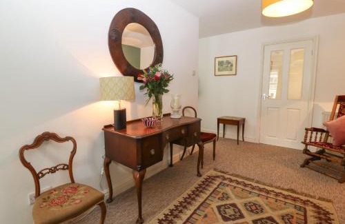 Cemaes Bay Apartment | The Bell Apartment