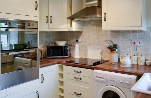 Llandegla House | The Bellringers Cottage