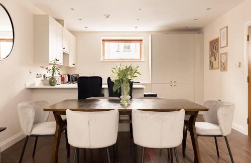 Belsize Apartment | The Belsize Park Escape - Modern 2BDR Apartment