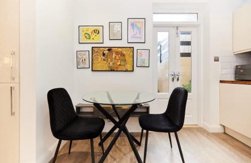 South Bermondsey Apartment | The Bermondsey Place - Cozy 2BDR Flat
