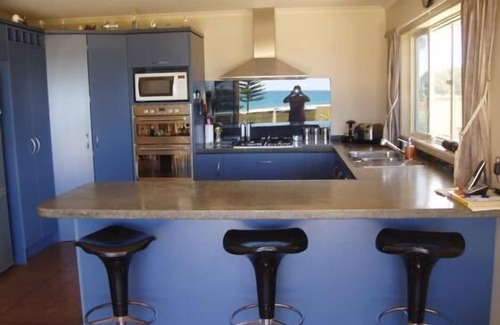 Doubtless Bay House | THE BEST LOCATED HOUSE ON THE KARIKARI PENINSULA