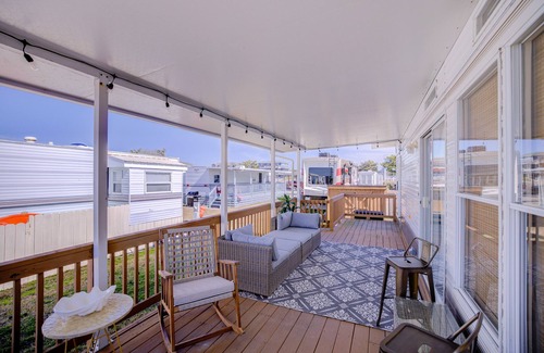 Sandbridge House | The BEST of BAY and Beach! Bungalow Bay, Sandbridge Beach, Virginia