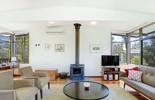 Shoreham House | The best of the beach and the country