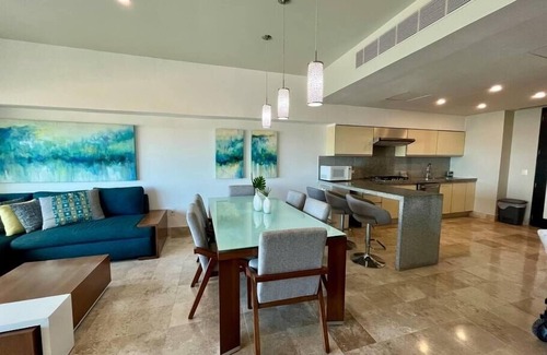 Palmar de Aramara Condo | The best sunset in the bay