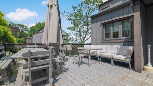 Tannersville House | The Best Views From Camelback