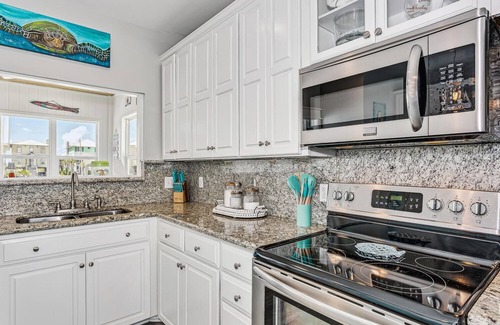 Navarre Beach House | The BEST VIEWS with family friendly gameroom!