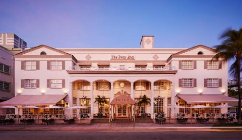 South Beach Hotel | The Betsy Hotel, South Beach