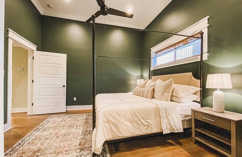 Hattiesburg House | The Big House @ West Pine- Downtown Hattiesburg