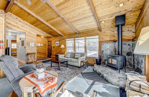 Truckee House | The Big White Cottage