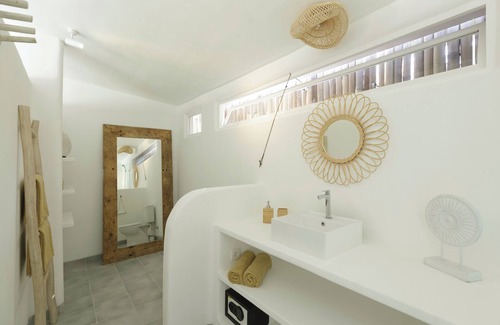 Pecatu Hotel | The Bingin Beach Villas Bungalow Resort