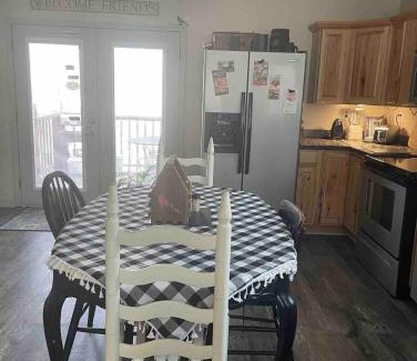Dunlap Apartment | The Bird House near Fall Creek Falls State Park